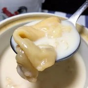 椰汁花胶鸡汤的做法(粤菜的花胶汤是怎么做的？)
