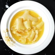 鸡脚花胶花生汤(用鸡爪烧什么汤有营养？)