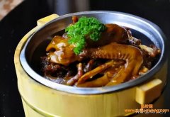 (新鲜米鱼胶的怎么做好吃)美食推荐_秘制桶香鸭、旺火爆肚花、