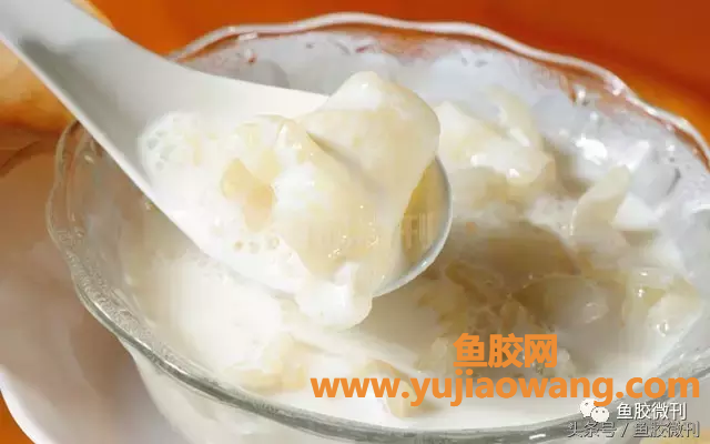 (鱼胶炖梨什么作用)女人这样吃鱼胶，补血美容，皮肤光泽有弹性~