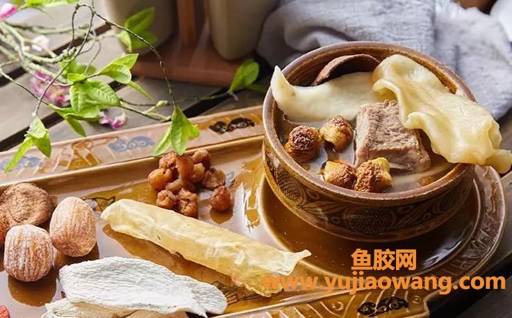 (鱼胶对痛经有用吗)宫寒的女人最易老!鱼胶这样吃可以暖宫保青春!