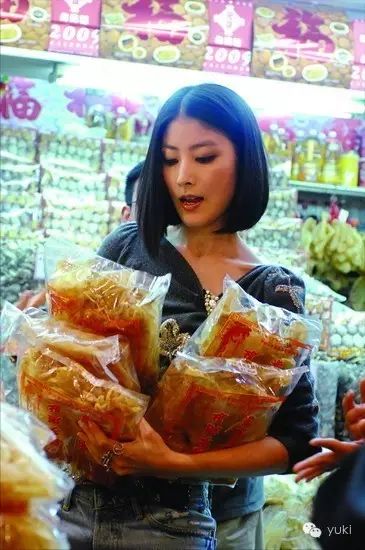 (月经前可以吃鱼胶吗)经期可以吃花胶吗