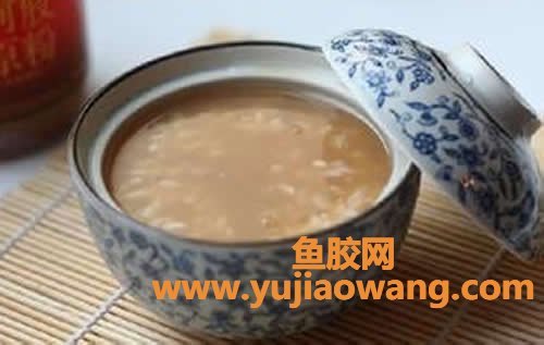 (喉咙痒咳嗽可以喝鱼胶汤吗)秋季冷热交替易风寒，推荐几款实用的润燥