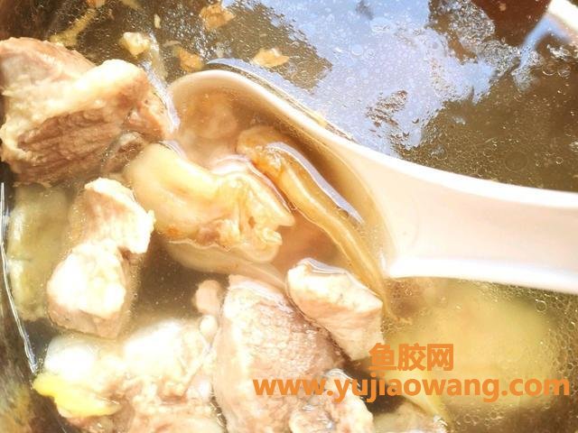 花胶排骨汤(竹荪花胶排骨汤)
