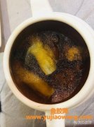 黑蒜炖花胶(花胶黑蒜炖瘦肉功效)