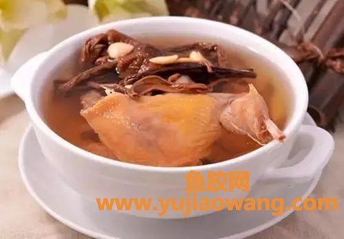 花胶煲茶树菇(花胶茶树菇鸡汤)