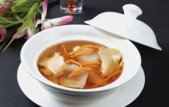 牛奶木瓜银耳花胶 纯奶木瓜即食花胶