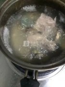 花胶海底椰汤的功效与作用 椰汁炖花胶的做法大全