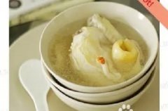 花胶松茸排骨汤的做法 松茸的做法煲汤