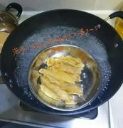 花胶猪骨山药汤的做法窍门 花胶和什么一起煲汤好