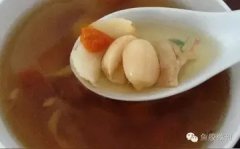 花胶猪骨粥 花胶猪骨粥加薏米