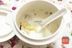 鸡翅可以炖花胶吗 花胶鸡翅煲的做法
