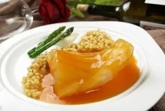 花胶牛奶可以一起吃吗 花胶炖牛奶花胶能吃吗