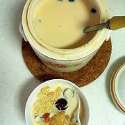 花胶煲鸽子汤的做法与功效 花胶炖鸽子汤的做法与功效