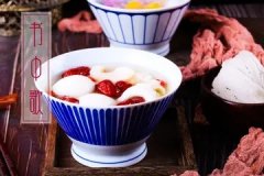 花胶煲雪梨 花胶炖雪梨
