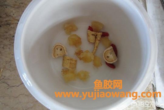 花胶茶树菇炖鸡 花胶茶树菇炖鸡的做法 花胶茶树菇炖鸡 花胶茶树菇炖鸡的做法