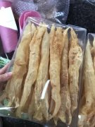 煲猴头菇花胶 猴头菇炖花胶