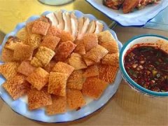 鸡眼是什么样的 鸡眼是什么样的图片给我看一下