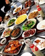 焖大虾是哪个地方的菜 焖大虾是哪个地方的菜名