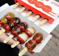 草莓需要用盐水泡吗 草莓需要用盐水泡吗,看4