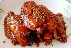 开眼角有风险吗 开眼角有风险吗?会留疤吗